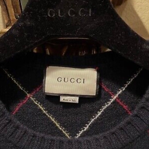 100% Authentic Gucci Argyle Pullover Sweater! - Picture 6 of 6